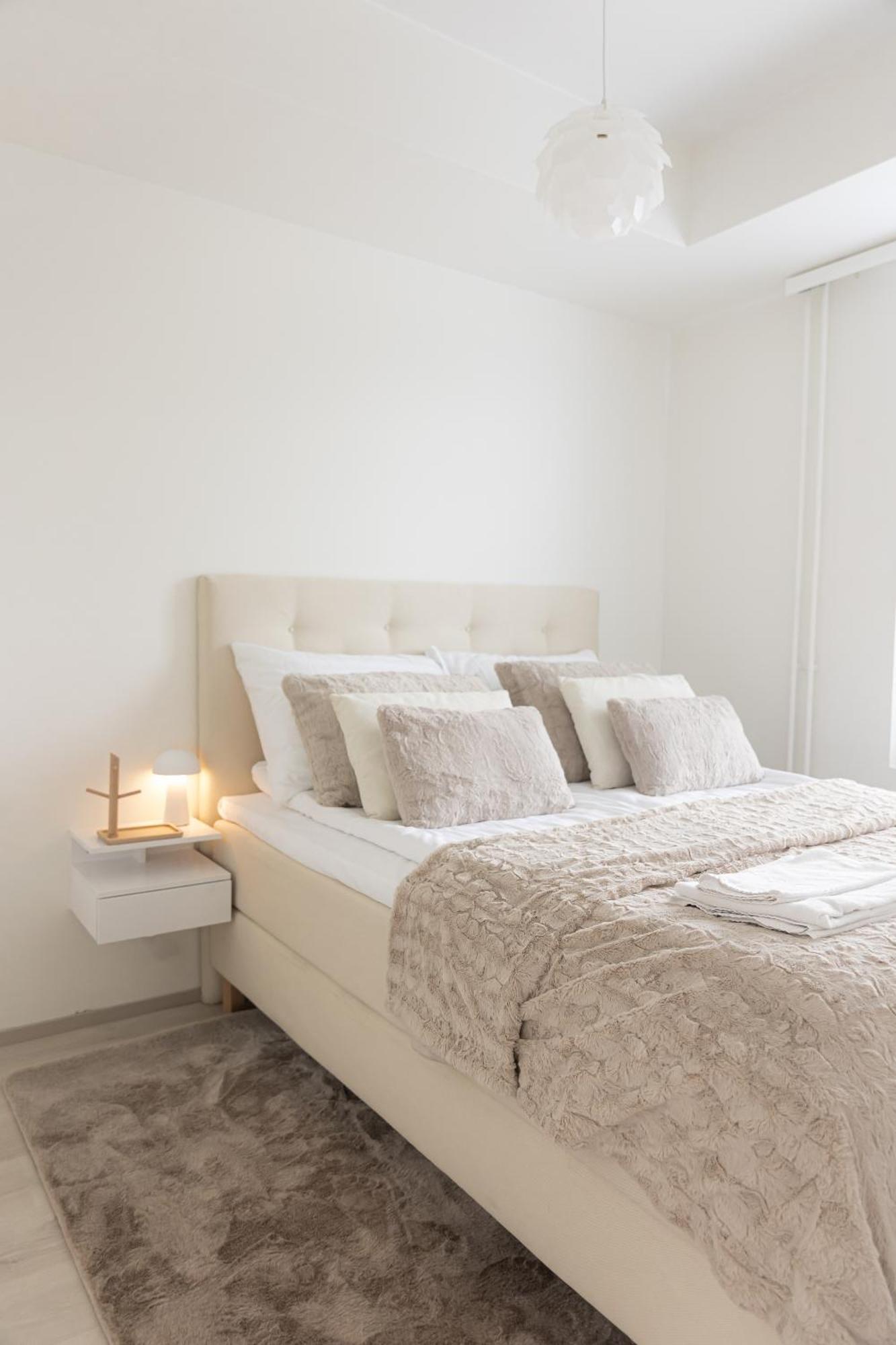 Arctic City Suites By Booklapland Rovaniemi Buitenkant foto